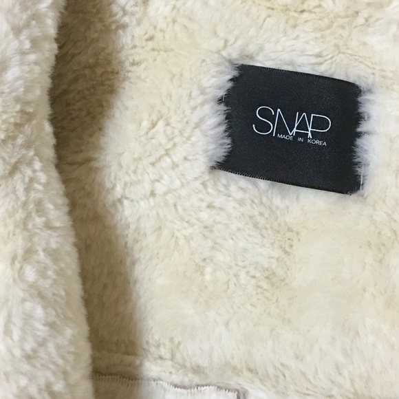 Faux sheared sheep skin coat - Picture 4 of 6